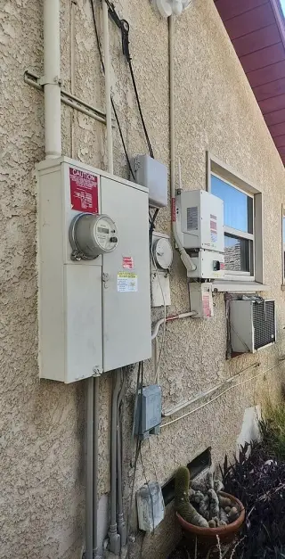 Solar Panels Systems & Battery