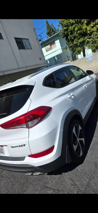 2016 Hyundai Tucson SE – Versatile SUV with Eco Features!