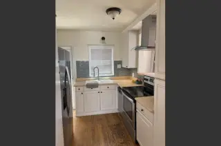2 baths has been recently remodeled