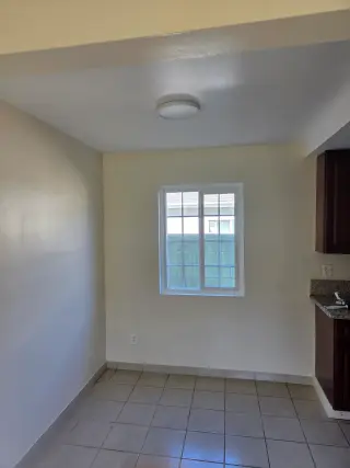 Torrance apt 2 R 1 B