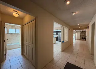 2212 Plaza Del Prado, Las Vegas, NV 89102