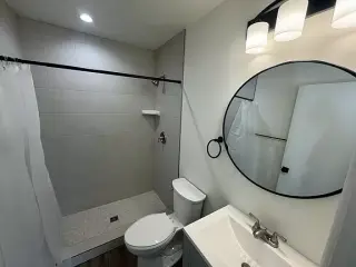 San Clemente, CA remodeled 1-bedroom apartment