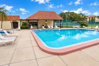 Condo 2/2 en venta en Clearwater – $174,900
