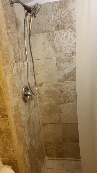 Room for rent-cuarto de renta