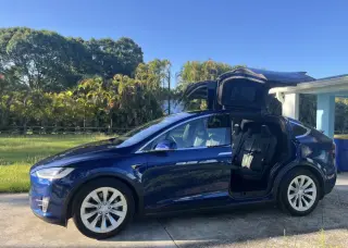 2019 Tesla Model X • 100D Sport Utility 4D