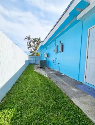 ¡Oportunidad única en la codiciada zona de East Hialeah!