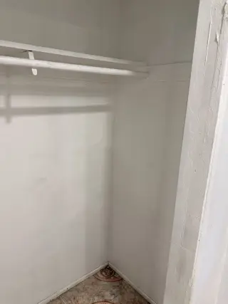 Tengo un cuarto para rental por Disneyland