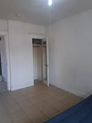 Se renta cuarto