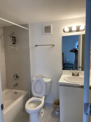 Rentó habitación