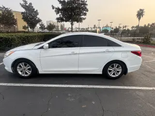 Hyundai sonata 2013