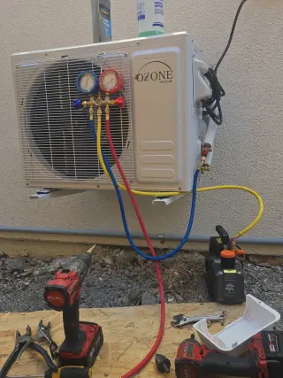 Instalación de Unidad de Aire Acondicionado
