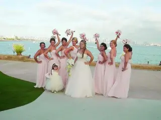 Servicios para Celebraciones de Quinceañera y bodas