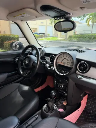 🚘 Mini Cooper 2013💲3.550 Cash/🛣️  98.000 millas
