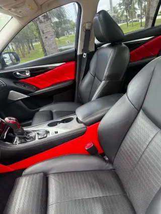 Infiniti Q50 2020 - Elegancia y Desempeño en Miami