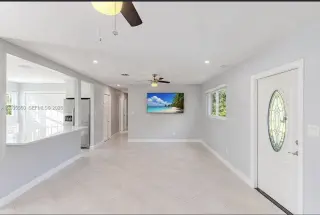 Miami. Esta residencia de 3 dormitorios y 2 baños ofrece