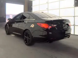 🔥 2013 Hyundai Sonata $2200 EFECTIVO - Título Limpio, Aire Frío✅ Económico