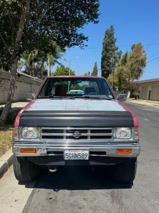1992 Nissan D21 Hardbody King Cab SE 4x4 V6