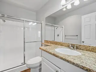 2 Bed Apt in Garden Grove