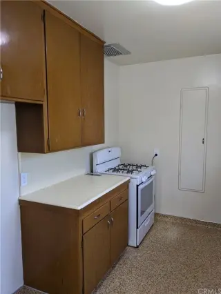 BELLFLOWER CA Hogar cómodo de 1 dormitorio