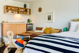 STUDIOS STARTING AT $1,550 IN DTLA