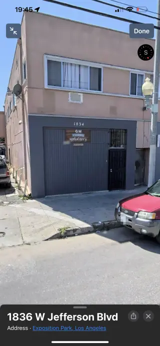 Espacio comercial con su propio baňo