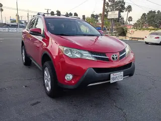 2013 TOYOTA RAV4 XLE