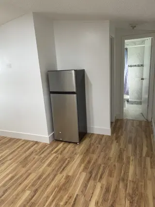 Renta apartamento pequeño para una persona o pareja con un solo auto