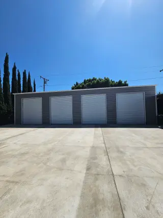 Warehouse for rent