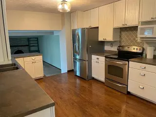 SINGLE RACNH IN OMAHA READY FOR RENT