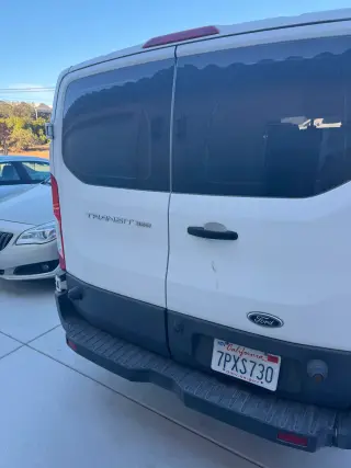 Ford Transit 350 15 pasajeros