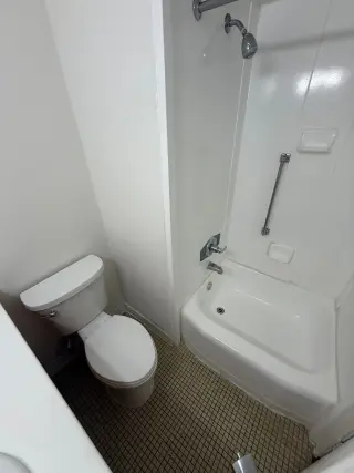 STUDIOS STARTING AT $1,550 IN DTLA