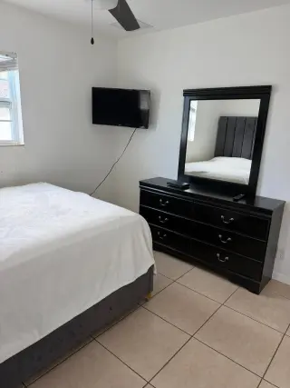 Rento habitación privada en West Park