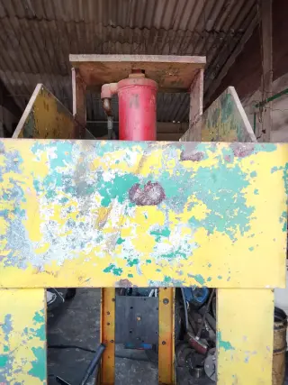 Prensa Hidràulica Amplia, Bomba Nueva