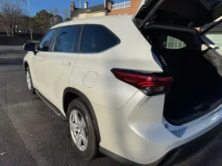 2023 Toyota Highlnader LE HYBRID