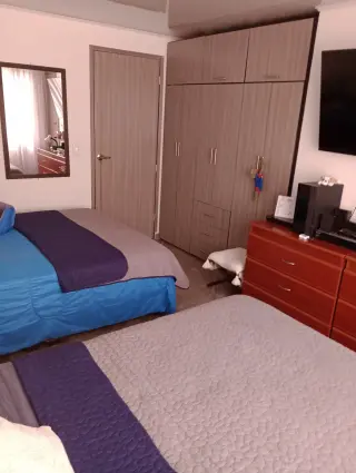 CENTRO DE BOGOTÁ HABITACIÓN AMOBLADA COMPARTIDA,BAÑO PRIVADO Ideal para turistas