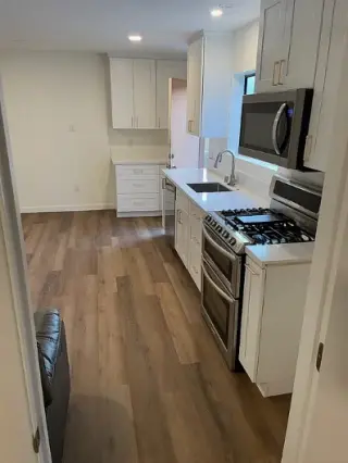 una excelente apartamento de **1 habitación y 1 baño**, ideal para