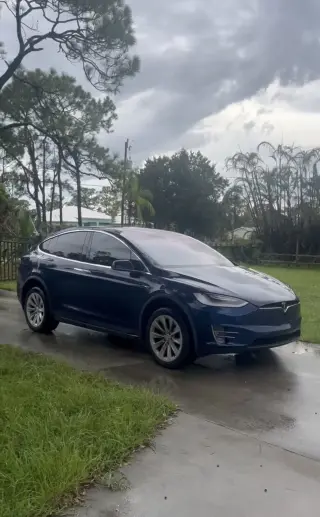 2019 Tesla Model X • 100D Sport Utility 4D