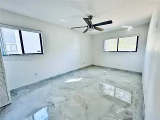 Hermoso y Moderno Apartamento para la Renta 2/2