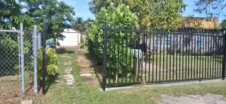 Rento cuarto $400