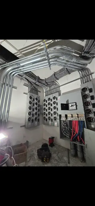 Ofresco mis servicios como electricista
