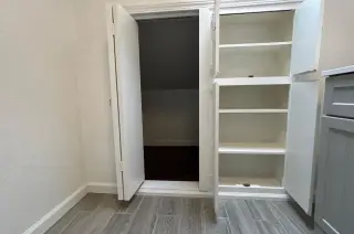 Newly Remodeled!! 2 Bedroom, 2 Bath
