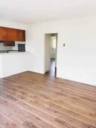 Hermoso apartamento de 2 dormitorios y 1 bano in Sunland