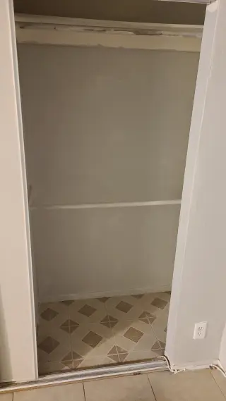 Cuarto grande con baño
