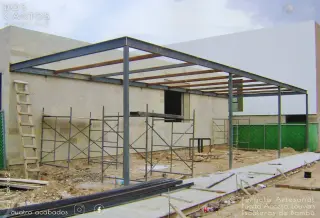 Cuatro Acabados Fabrica Pérgola Artesanal