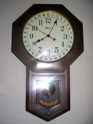 Servicios de Reparación de Relojes de Pared, Relojeria Calvo
