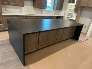 Fabricación e instalación de granito