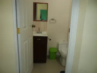 CUARTOS AMUEBLADOS EN RENTA CERCA C.U. EN TOLUCA