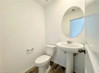 7623 Royal Halo Ave, Las Vegas, NV 89113