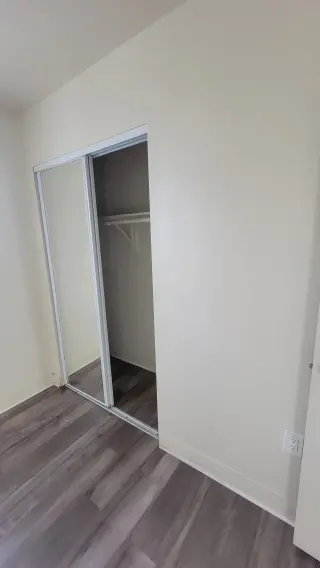 Se renta linda recamara $850