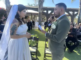 Hermosa Configuración de Ceremonia de Boda